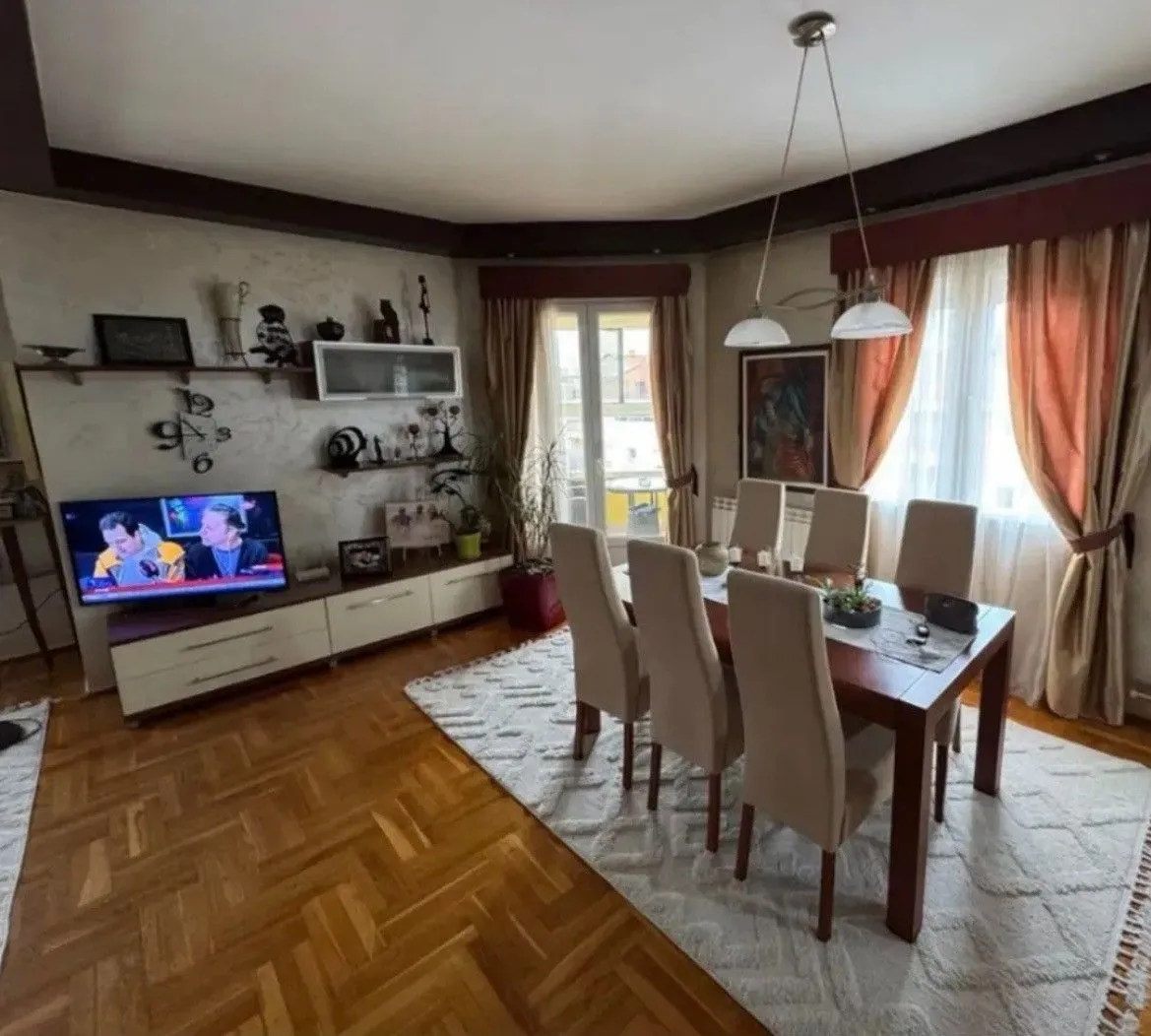 Prodaja, trosoban stan, 109m², Momišići, Podgorica