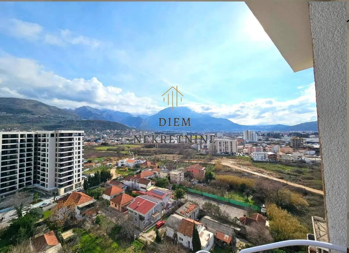 Prodaja, jednosoban stan, 46m², Centar, Bar