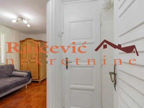 Sale, one bedroom apartment, 40m², Kalenić Pijaca, Vračar Sve Podlokacije - image 6