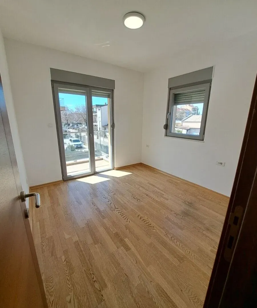 Rent, office space, 80m², Zabjelo, Podgorica