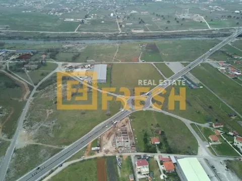 Prodaja, plac, 3700m², Donja Gorica, Podgorica - image 2