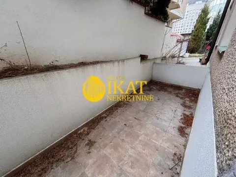 Prodaja, dvosoban stan, 70m², Banovo Brdo, Beograd - image 11