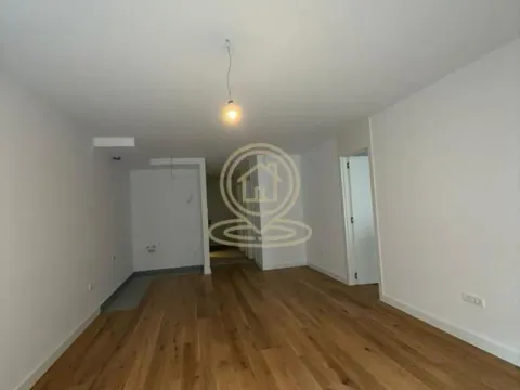 Rent, office space, 90m², Lekino Brdo, Voždovac Sve Podlokacije - image 2