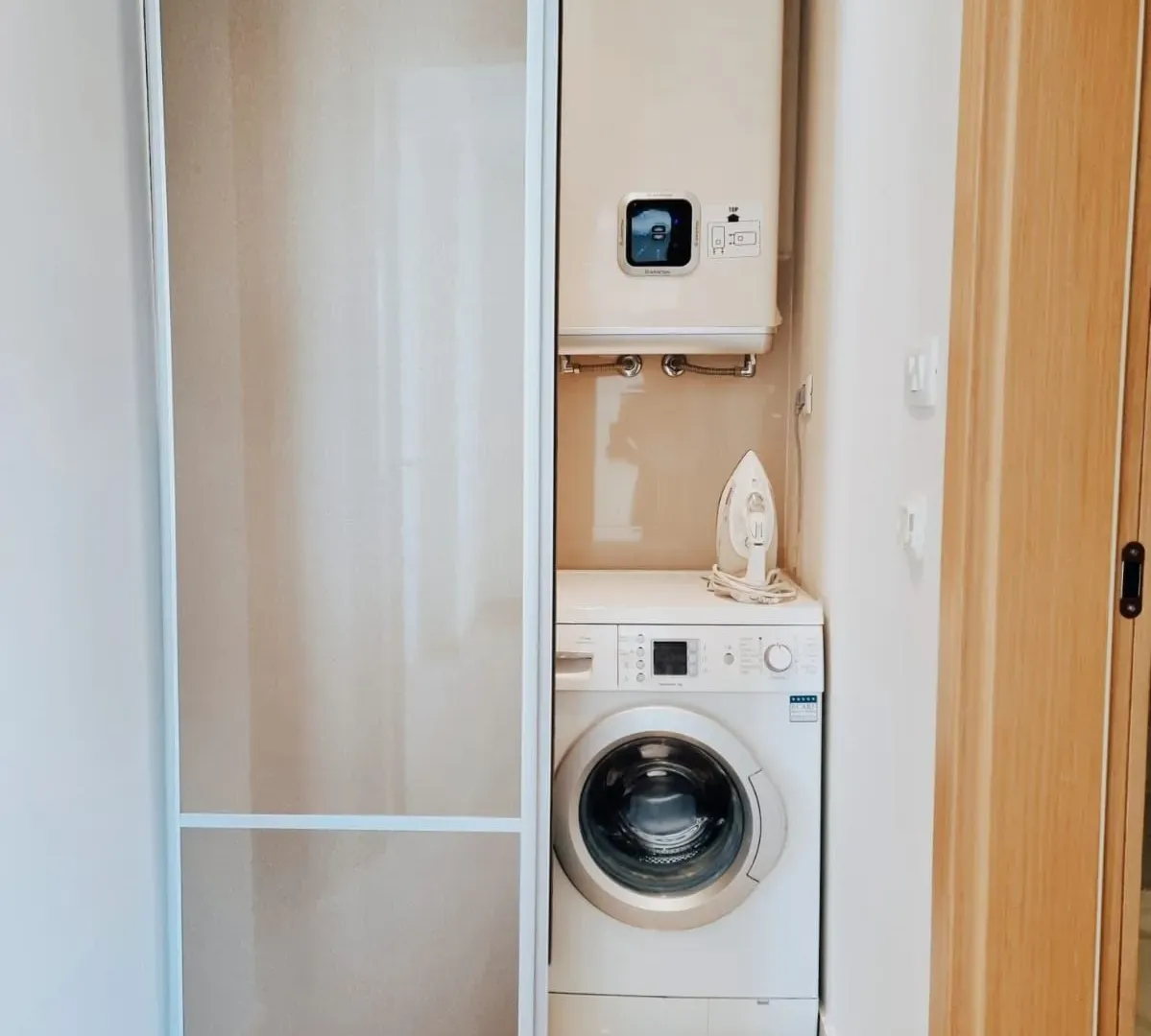 Prodaja, jednosoban stan, 61m², Centar, Budva