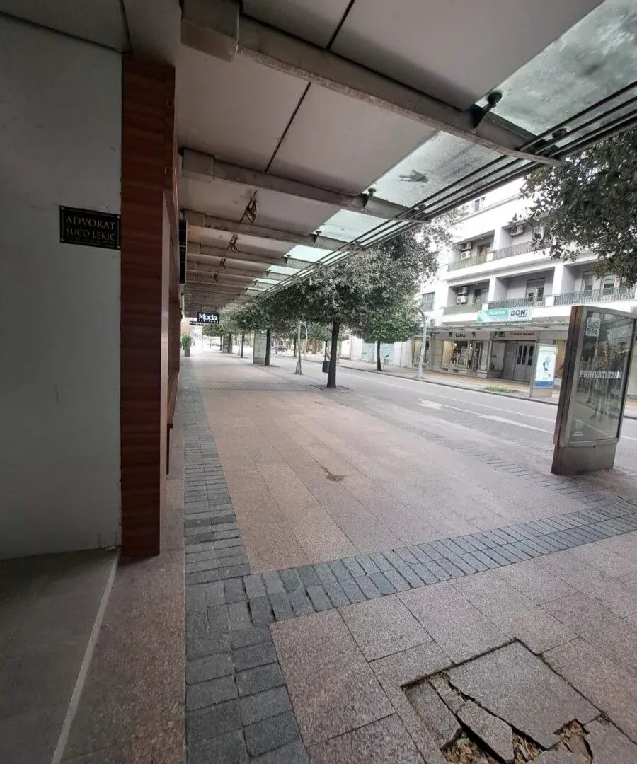 Rent, office space, 82m², Centar, Podgorica