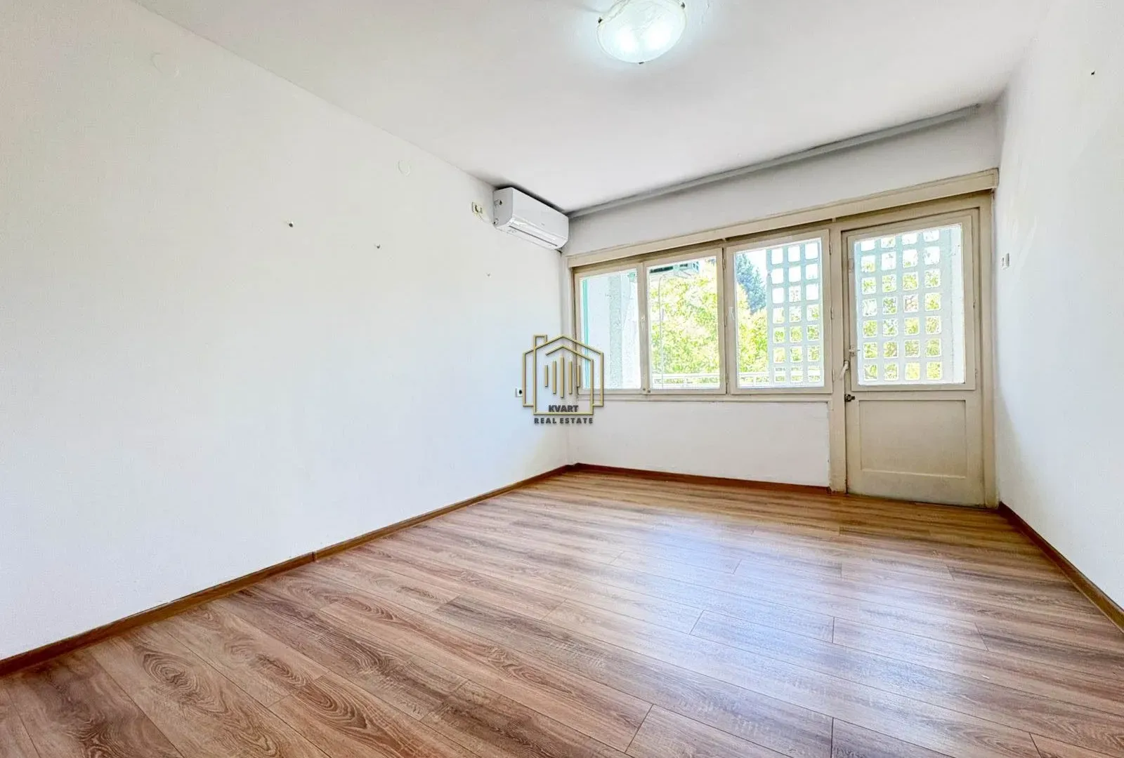 Izdavanje, jednosoban stan, 55m², Preko Morače, Podgorica