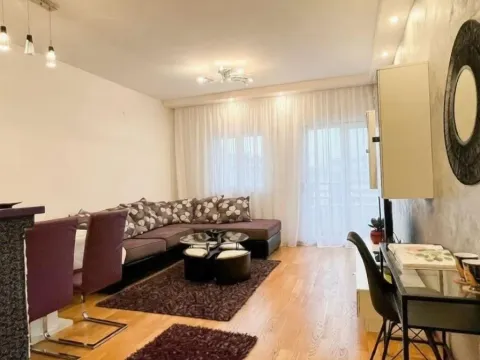 Sale, one bedroom apartment, 51m², City Kvart, Podgorica - image 2