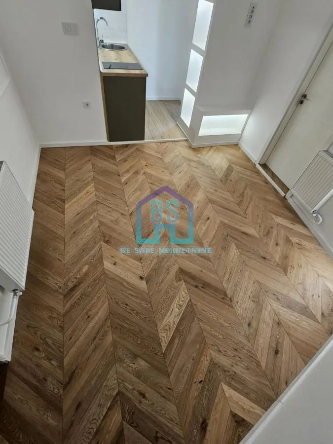 Prodaja, jednosoban stan, 21m², Stari grad, Novi Sad