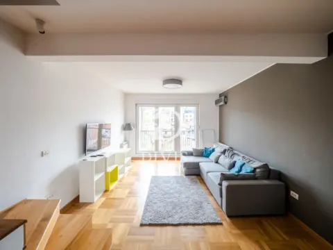 Sale, apartment, 85m², Južni Bulevar, Vračar Sve Podlokacije - image 2