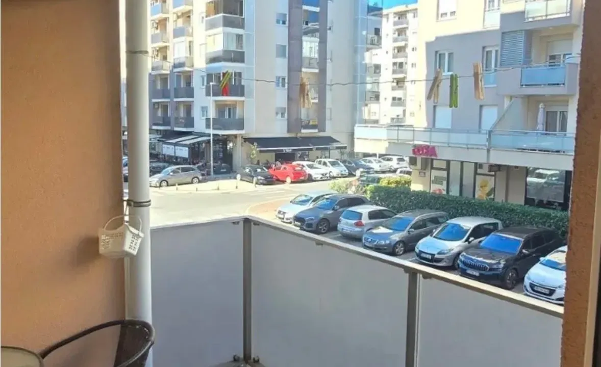 Rent, one bedroom apartment, 45m², City Kvart, Podgorica