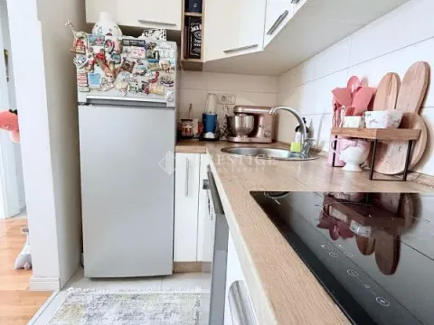 Sale, one bedroom apartment, 39m², Stari Aerodrom, Podgorica - image 8