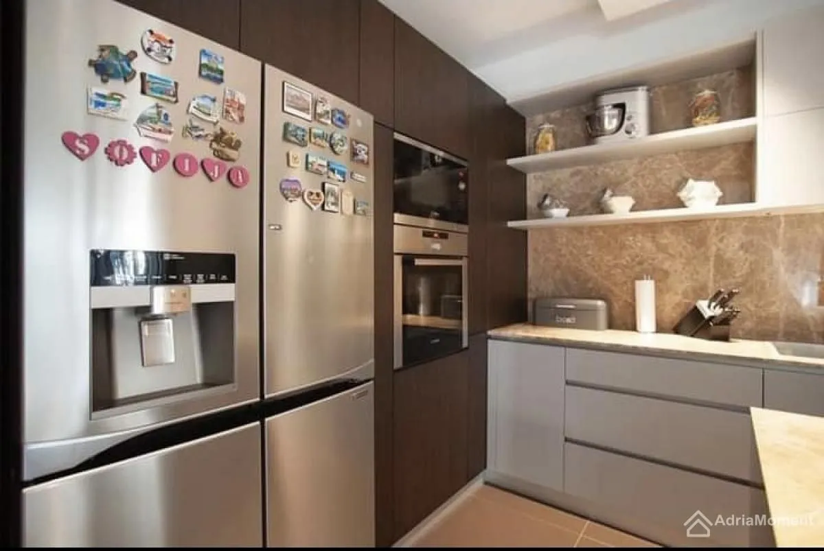 Sale, house, 210m², Dobrota, Kotor