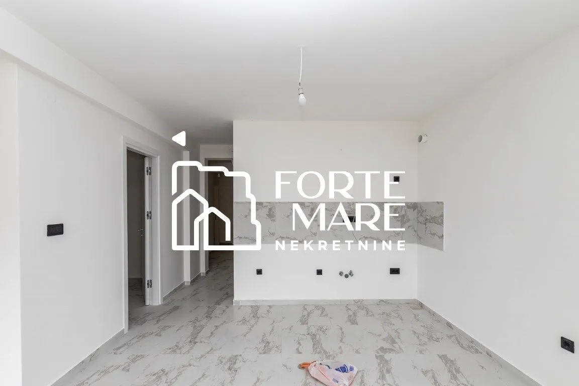 Prodaja, trosoban stan, 100m², Kumbor, Herceg Novi