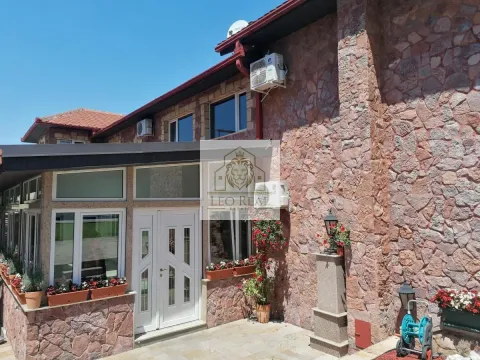 Prodaja, kuća, 830m², Savski Venac, Beograd - image 46