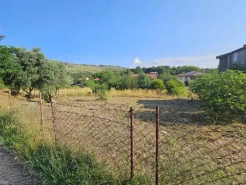 Izdavanje, zemljište, 1104m2, Tološi, Podgorica Izdavanje, zemljište, 1104m2, Tološi, Podgorica