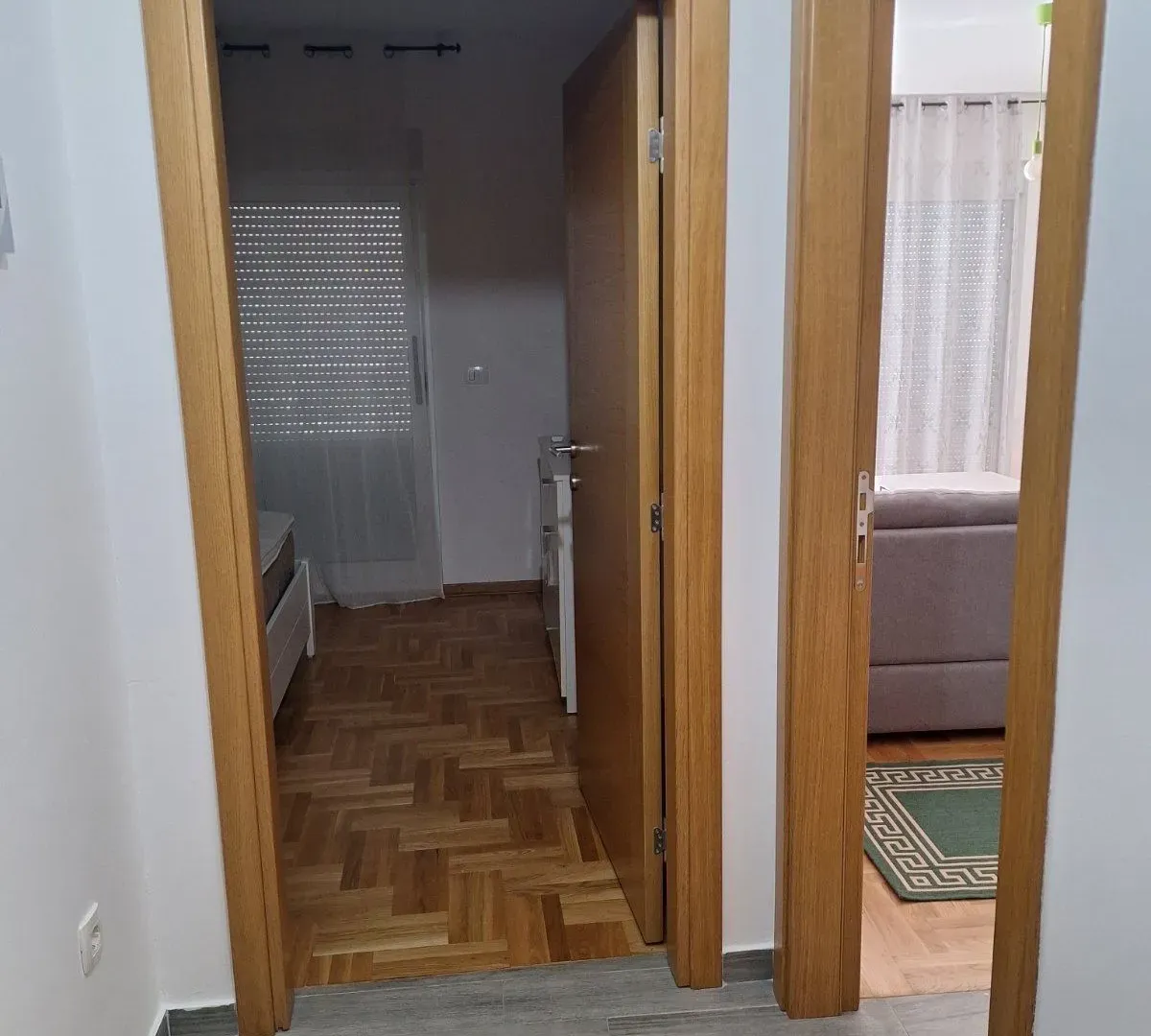 Rent, one bedroom apartment, 54m², Kalimanj, Tivat