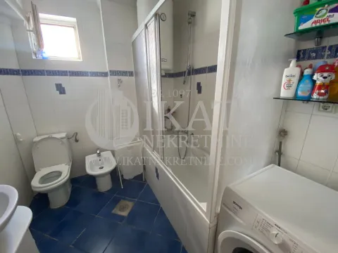 Izdavanje, stan, 200m², Vračar Sve Podlokacije, Beograd - image 18