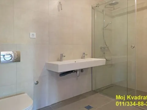 Prodaja, stan, 229m², Stari Grad, Beograd - image 19