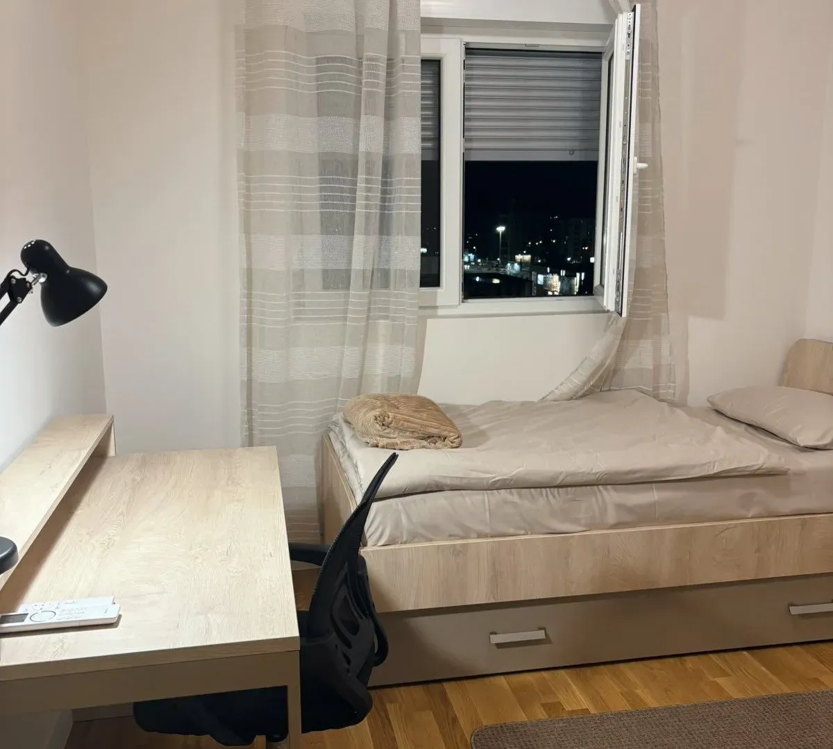 Rent, two bedroom apartment, 60m², Pobrežje, Podgorica
