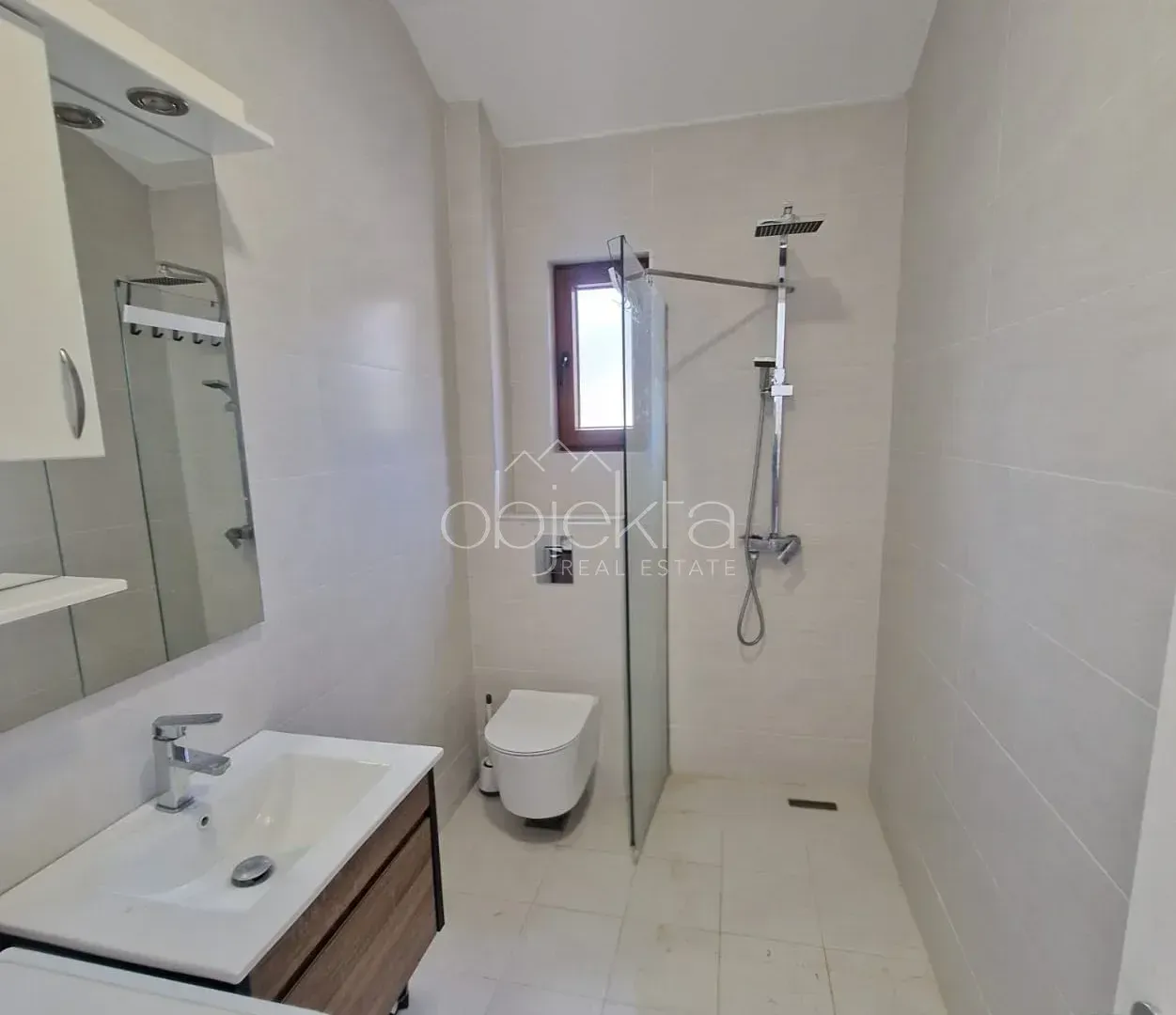Rent, house, 400m², Tivat, Crna Gora