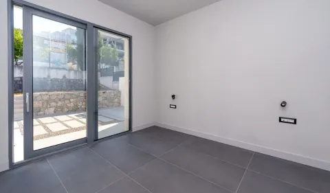 Sale, house, 500m², Krašići, Tivat - image 16
