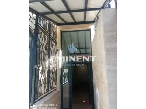 Izdavanje, stan, 45m², Lion, Zvezdara Sve Podlokacije - image 9