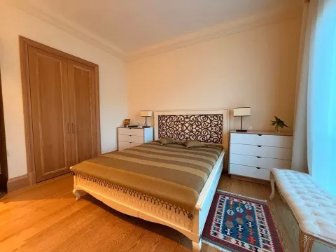 Prodaja, stan, 135m², Tivat, Crna Gora - image 3