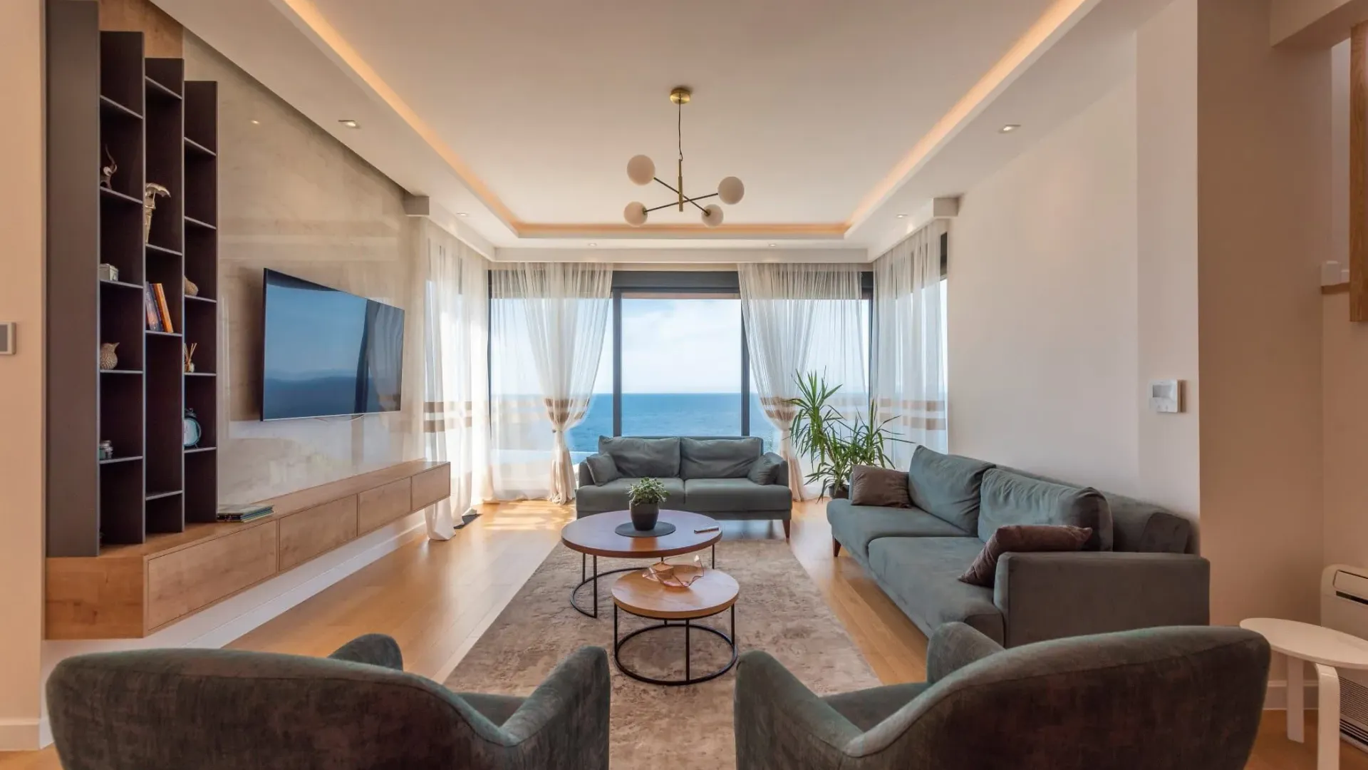 Sale, house, 256m², Reževići, Budva