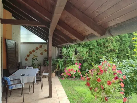 Sale, house, 180m², Železničko Naselje, Subotica - image 2