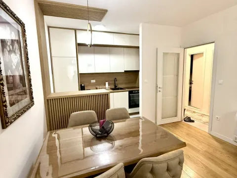 Rent, two bedroom apartment, 70m², Central Point, Podgorica - image 2