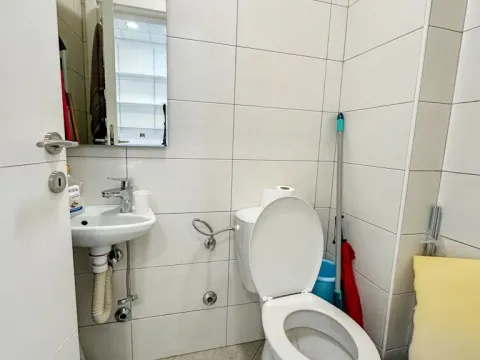 Rent, office space, 120m², Stari Aerodrom, Podgorica - image 9