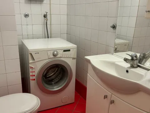 Izdavanje, trosoban stan, 115m², Voždovac Sve Podlokacije, Beograd - image 10