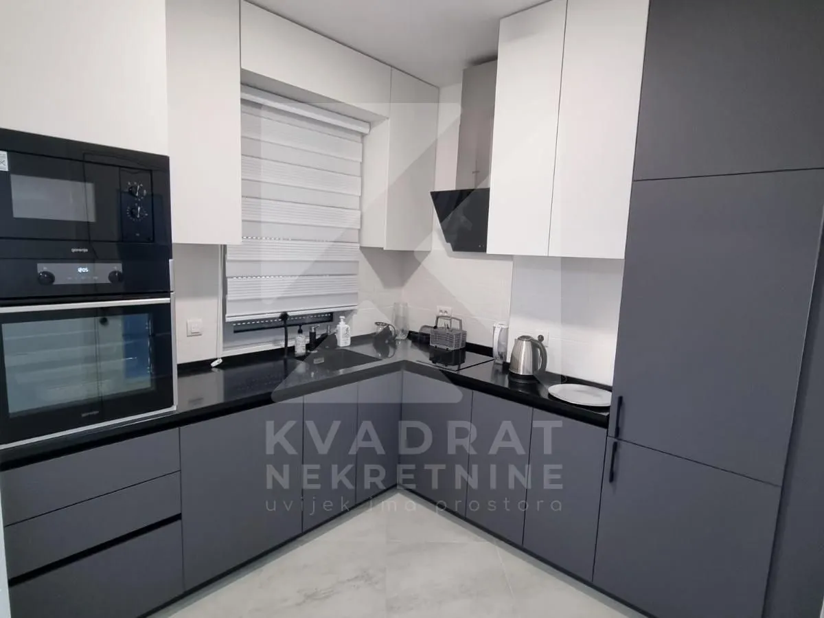 Rent, three bedroom apartment, 95m², Rozino, Budva