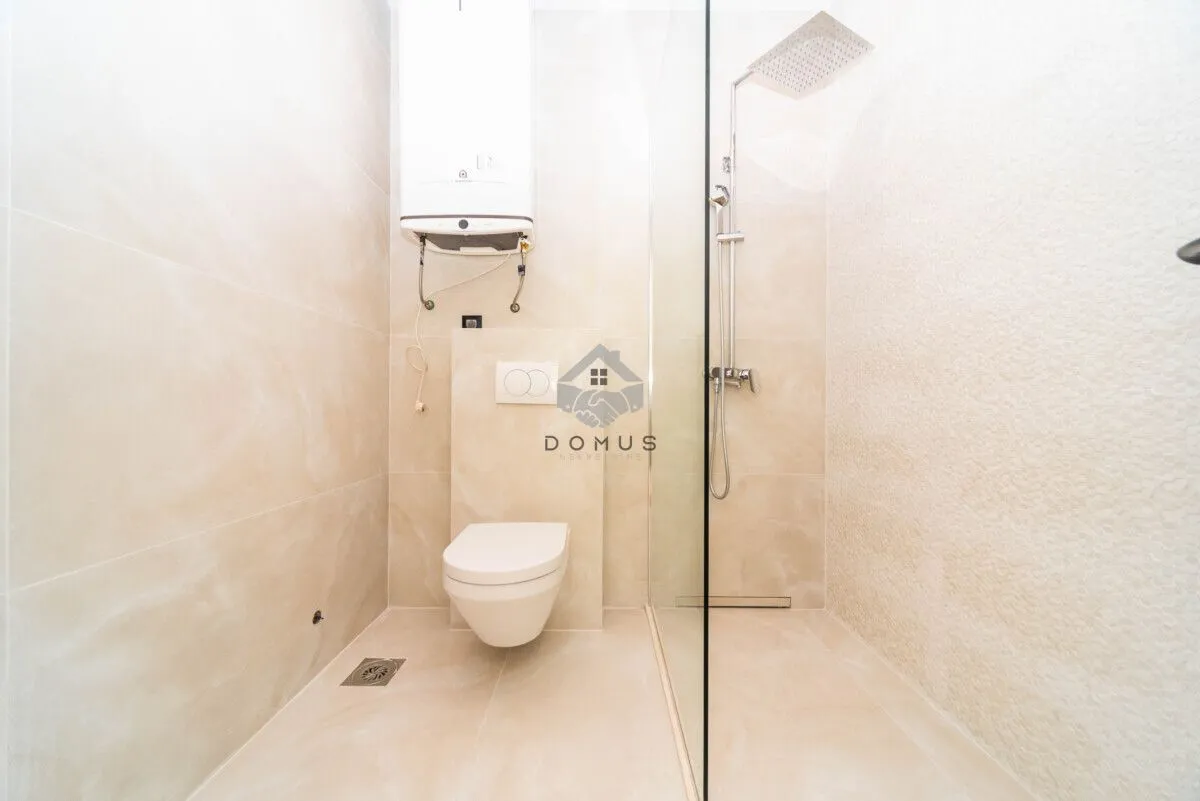 Rent, house, 225m², Gornja Gorica, Podgorica