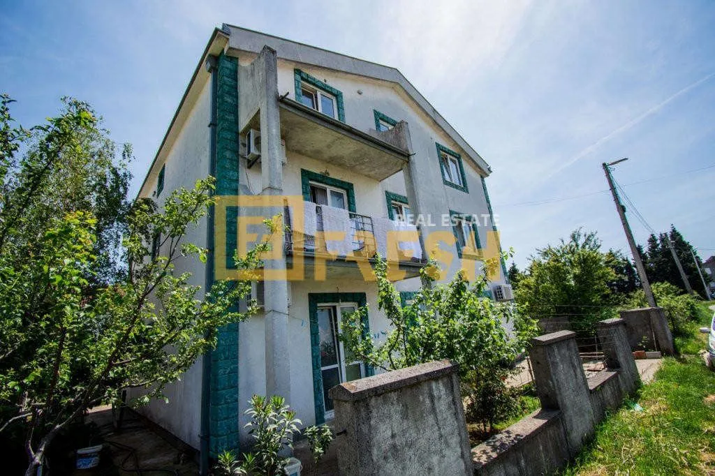 Prodaja, kuća, 356m², Murtovina, Podgorica