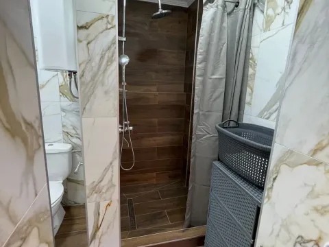 Rent, studio apartment, 35m², Stara Varoš, Podgorica - image 9