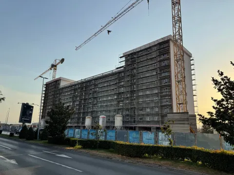 Prodaja, jednosoban stan, 41m², Stari Aerodrom, Podgorica - image 2