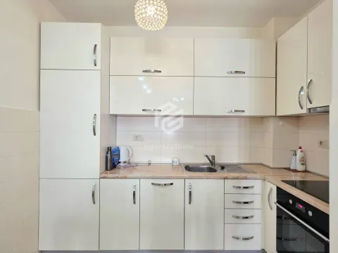 Izdavanje, jednosoban stan, 47m², City Kvart, Podgorica - image 5