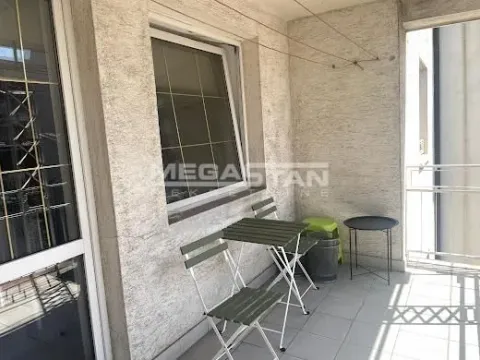 Izdavanje, četvorosoban stan, 93m², Vračar Hram, Vračar Sve Podlokacije - image 11