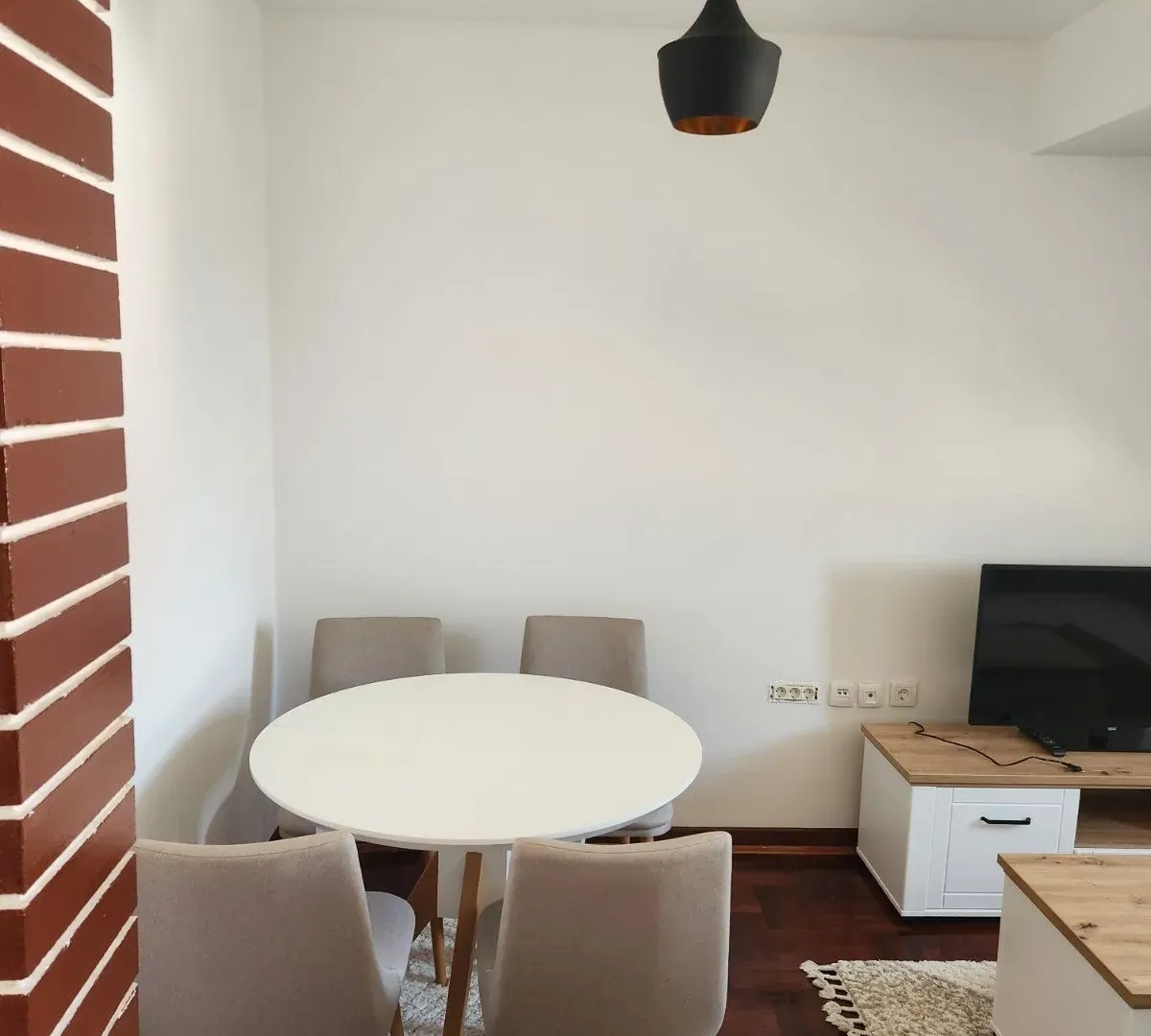 Prodaja, trosoban stan, 57m², Stara varoš, Nikšić
