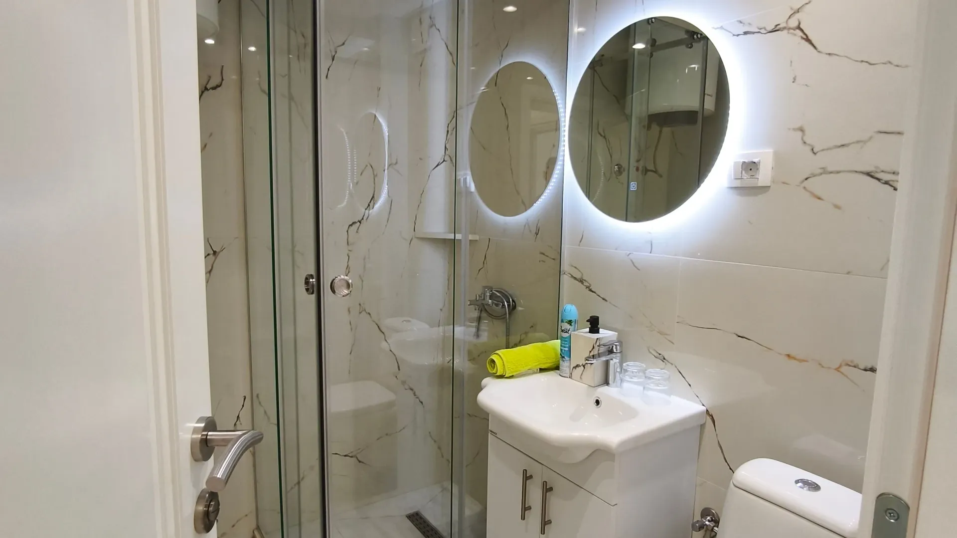 Rent, office space, 50m², Preko Morače, Podgorica