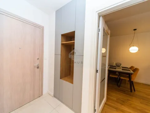 Izdavanje, dvosoban stan, 75m², Central Point, Podgorica - image 10