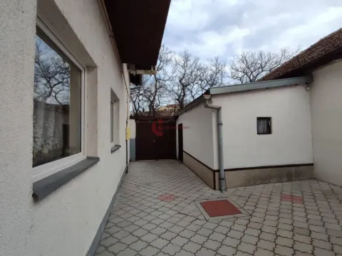 Prodaja, kuća, 224m², Dudova Šuma, Subotica - image 3