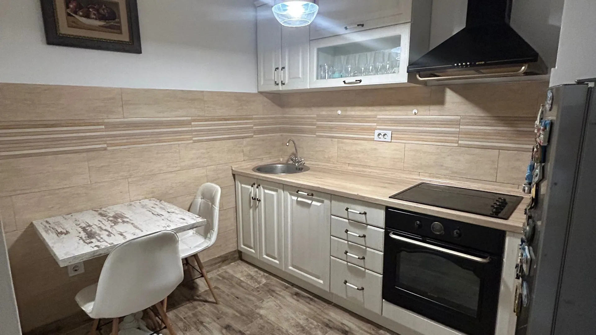 Izdavanje, jednosoban stan, 40m², Blok 5, Podgorica