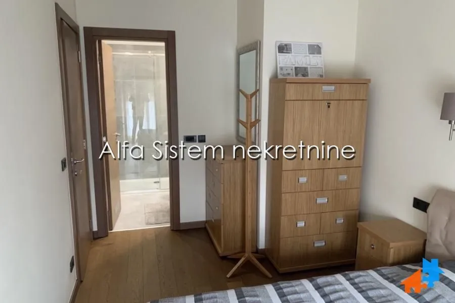 Rent, three bedroom apartment, 90m², Čukarica, Beograd