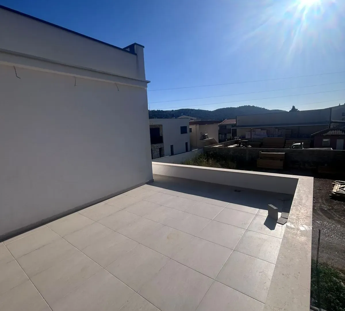 Prodaja, kuća, 225m², Polje, Bar
