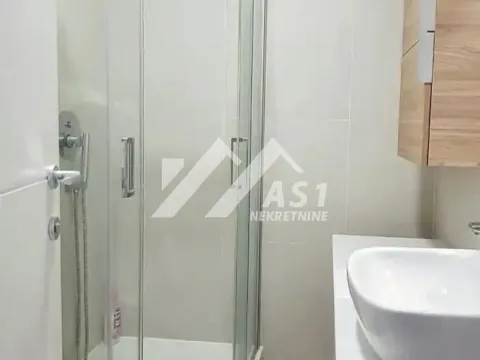 Rent, one bedroom apartment, 40m², Rotkvarija, Novi Sad Sve Podlokacije - image 5