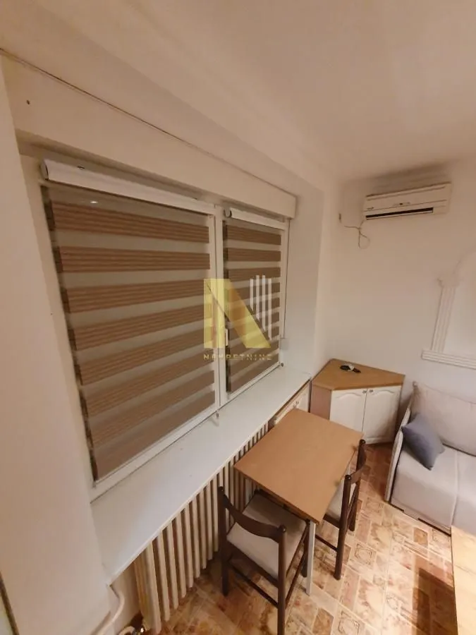 Izdavanje, garsonjera, 20m², Centar, Novi Sad