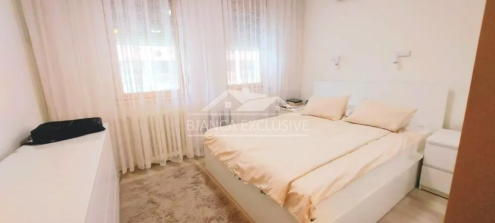 Sale, four bedroom apartment, 207m², Novi Beograd Sve Podlokacije, Beograd