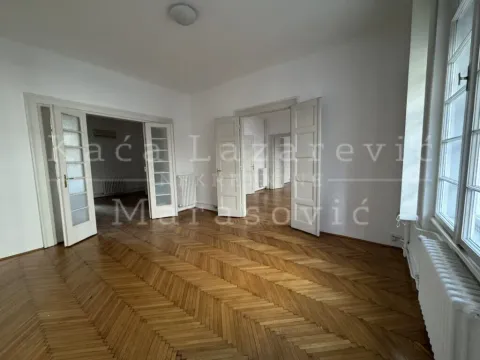 Prodaja, četvorosoban stan, 138m², Vračar Centar, Vračar Sve Podlokacije - image 7